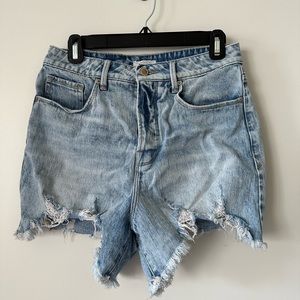 Good American Bombshell Denim Shorts